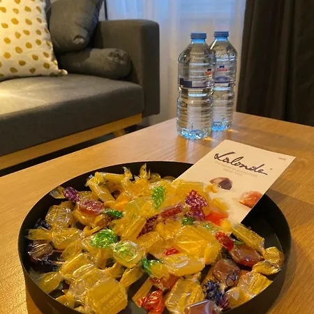 Les Cosy De - Urban Jungle - 4 Etoiles Apartment *